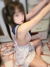 #小菠 158cm/45kg/C奶/19歲 皮膚白嫩 穴穴緊嫩  色女一枚  敏感...