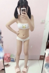 #幼齒幼齒妹 小丫  150cmB+奶18歲 剛報班的小隻馬  有過一次...