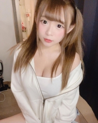 愛一  160CM/47kg/D/20歲 #高雄10000 學生妹妹 乖巧可愛 嬌小 大...