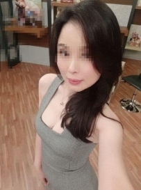 超有氣質人妻來了 是你的菜嗎為主重服務重感覺的喔 子彤...