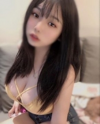 子萱 160.E奶.48.22歲 可愛大奶妹  清新甜美氣息 皮膚白皙滑...